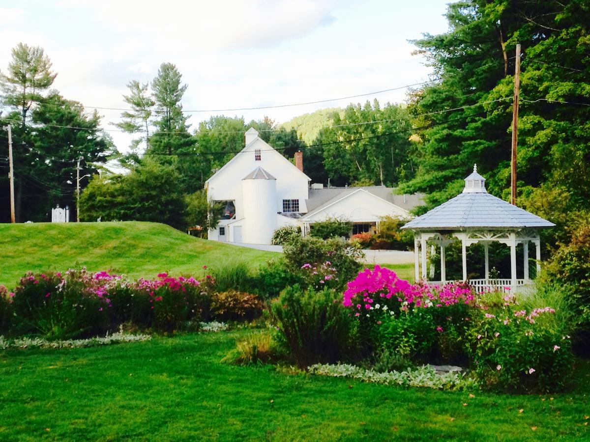 The 1896 House Country Inn - Brookside & Pondside Williamstown Buitenkant foto