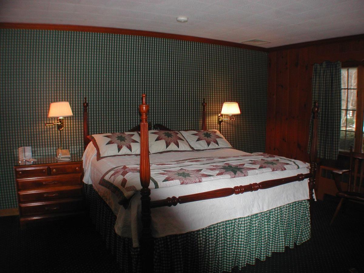 The 1896 House Country Inn - Brookside & Pondside Williamstown Buitenkant foto