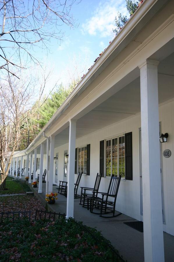 The 1896 House Country Inn - Brookside & Pondside Williamstown Buitenkant foto