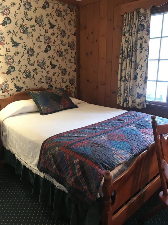 The 1896 House Country Inn - Brookside & Pondside Williamstown Buitenkant foto